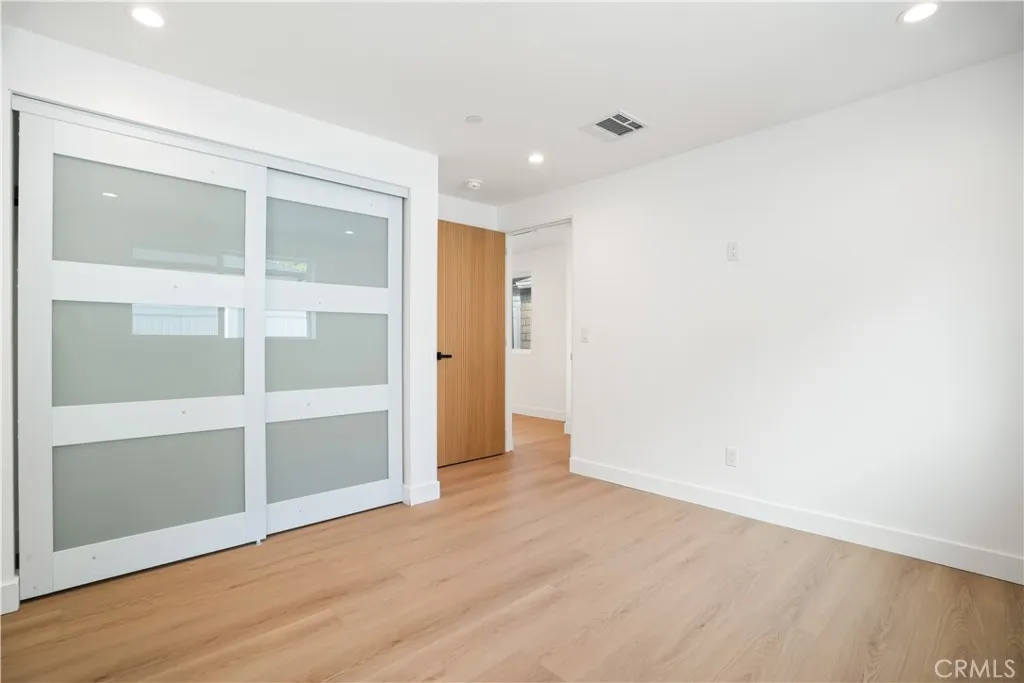 Additional image 49 of 6935 Jellico Avenue, Lake Balboa, CA 91406