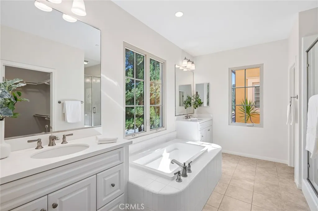 Additional image 89 of 61 Lupari, Irvine, CA 92618