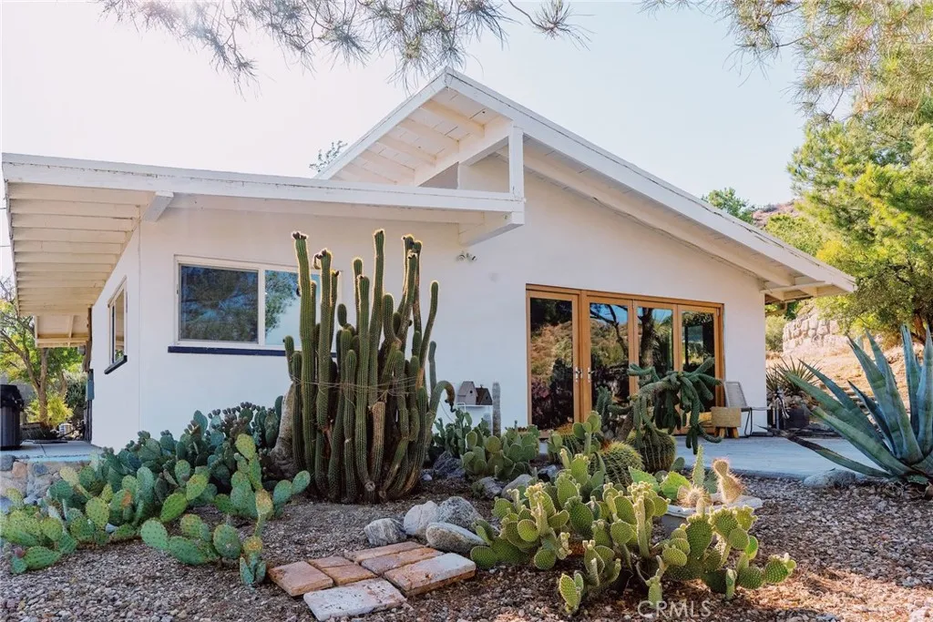 Additional image 2 of 48938 Mockingbird Lane, Morongo Valley, CA 92256