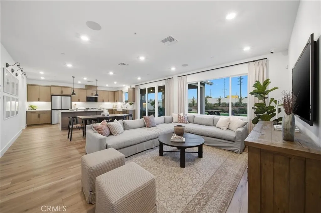 Additional image 17 of 42949 56th Street W, Lancaster, CA 93536