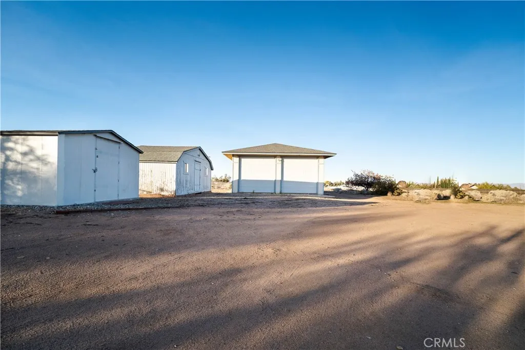 Additional image 4 of 14032 Tioga Street, Oak Hills, CA 92344