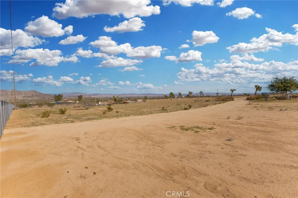 Additional image 41 of 324 Anita Road, Landers, CA 92285