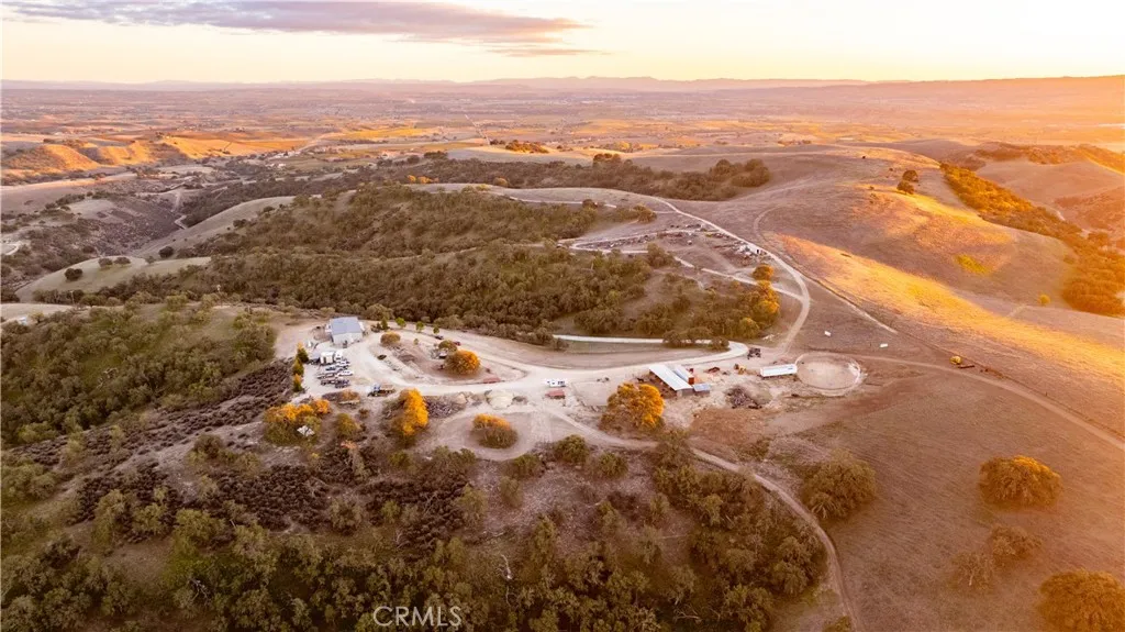 Additional image 137 of 4265 Nickel Creek Road, San Miguel, CA 93451