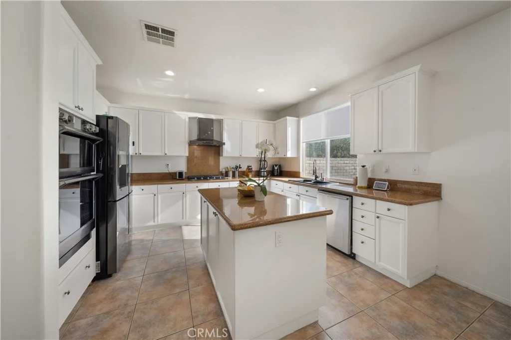 Additional image 11 of 29052 Madrid Place, Castaic, CA 91384