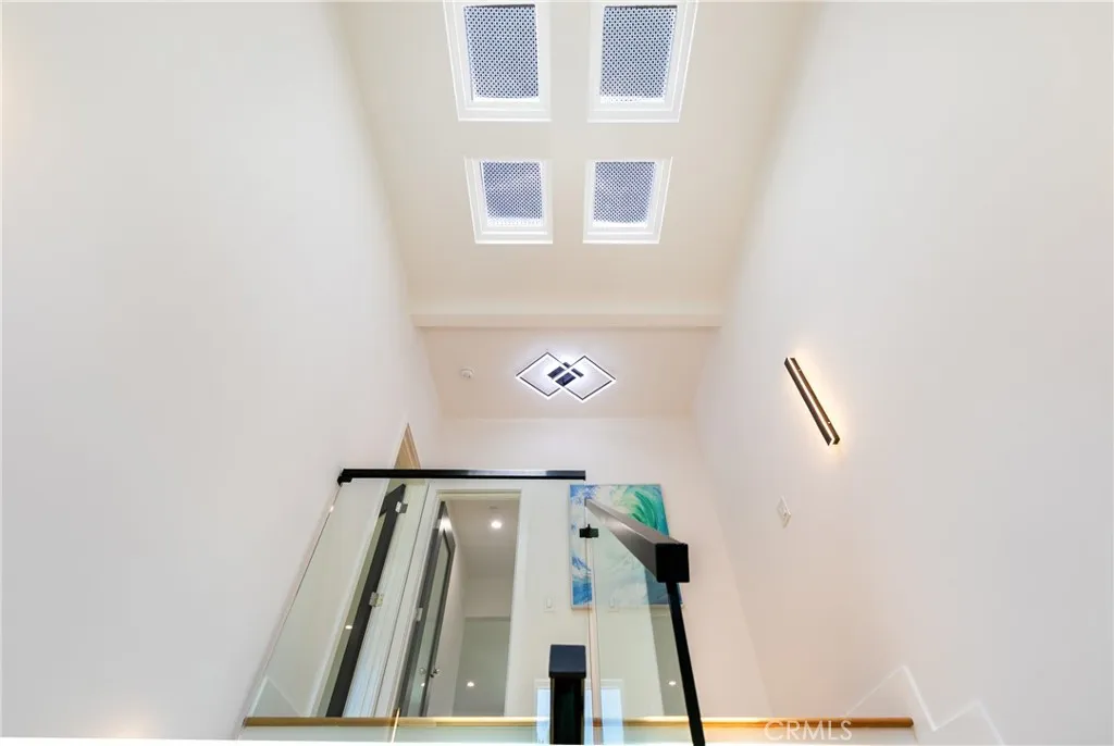 Additional image 77 of 4651 Los Patos Ave, Huntington Beach, CA 92649