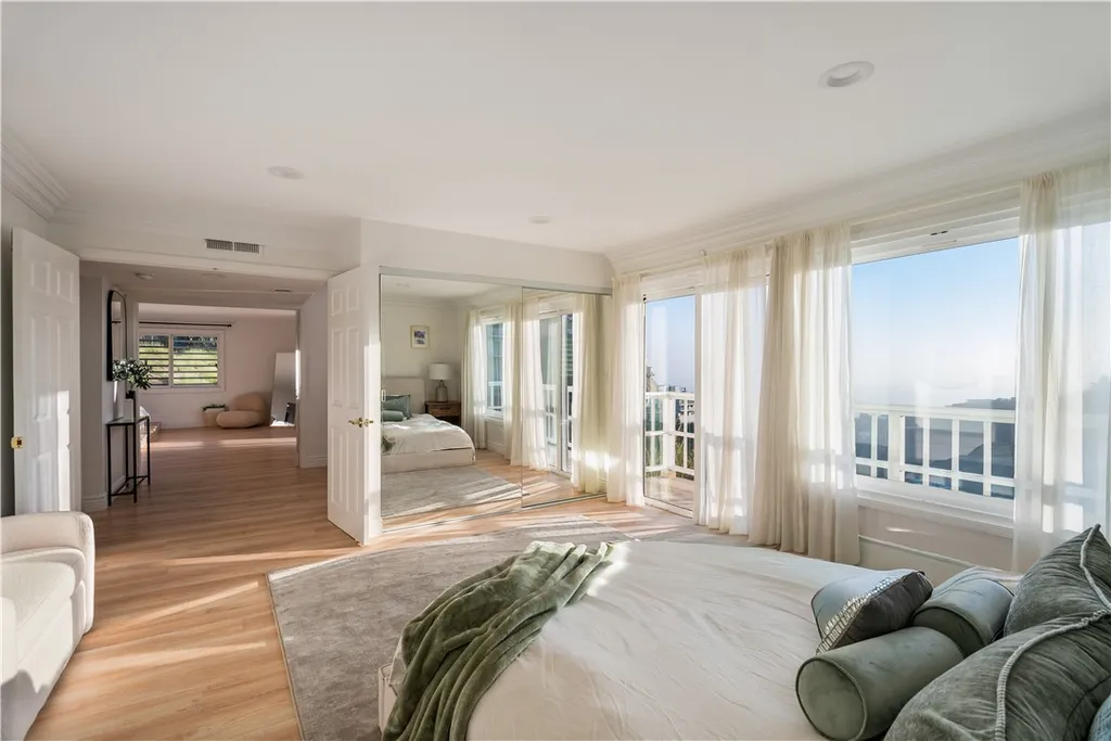 Additional image 26 of 2019 Sunset Plaza Drive, Los Angeles, CA 90069