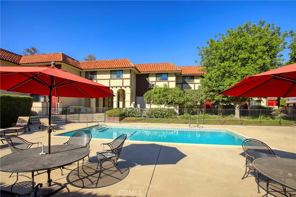 Additional image 45 of 400 W Riverside Drive Unit 2, Burbank, CA 91506