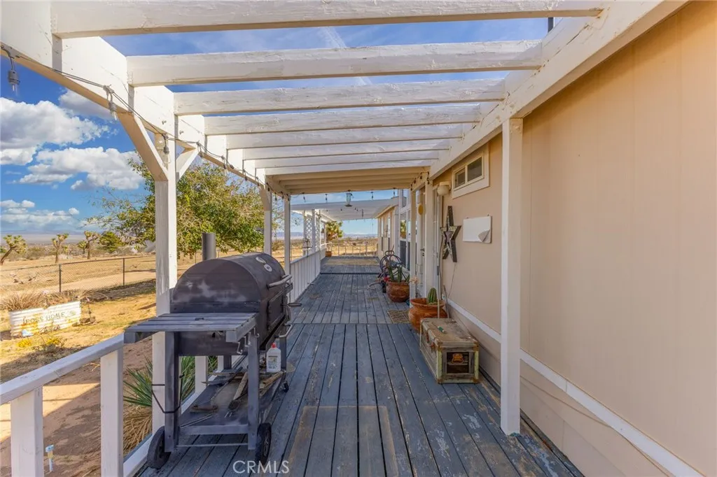 Additional image 5 of 324 Anita Road, Landers, CA 92285