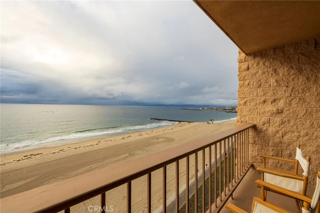 Additional image 19 of 727 Esplanade Unit 302, Redondo Beach, CA 90277