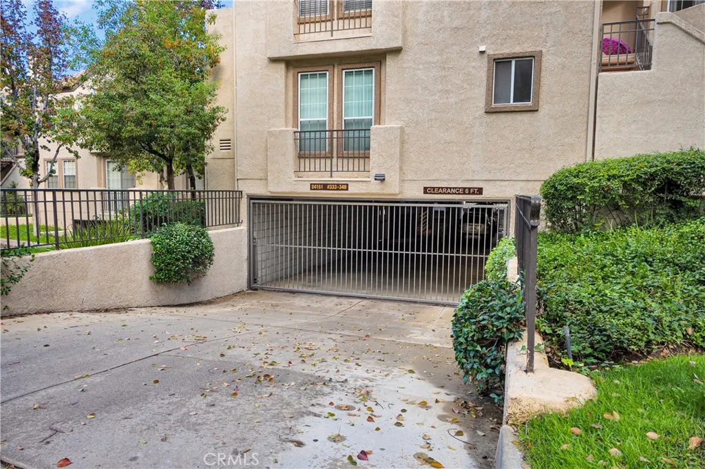 Additional image 82 of 24151 Del Monte Unit 348, Valencia, CA 91355