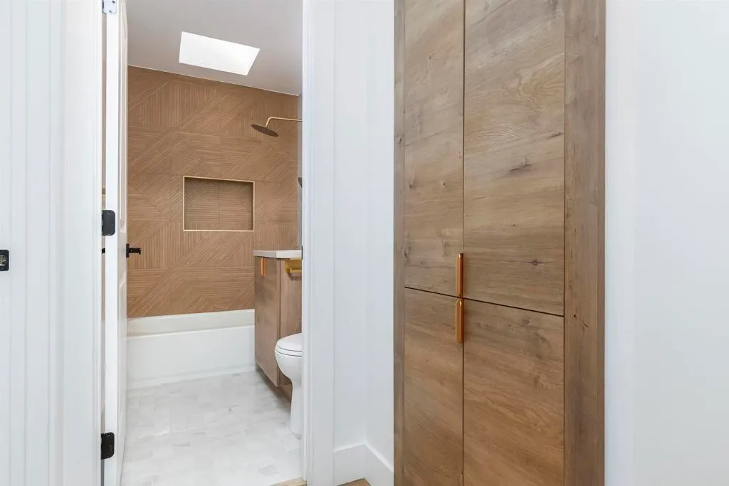 Additional image 107 of 3840 Tomahawk Lane, San Diego, CA 92117