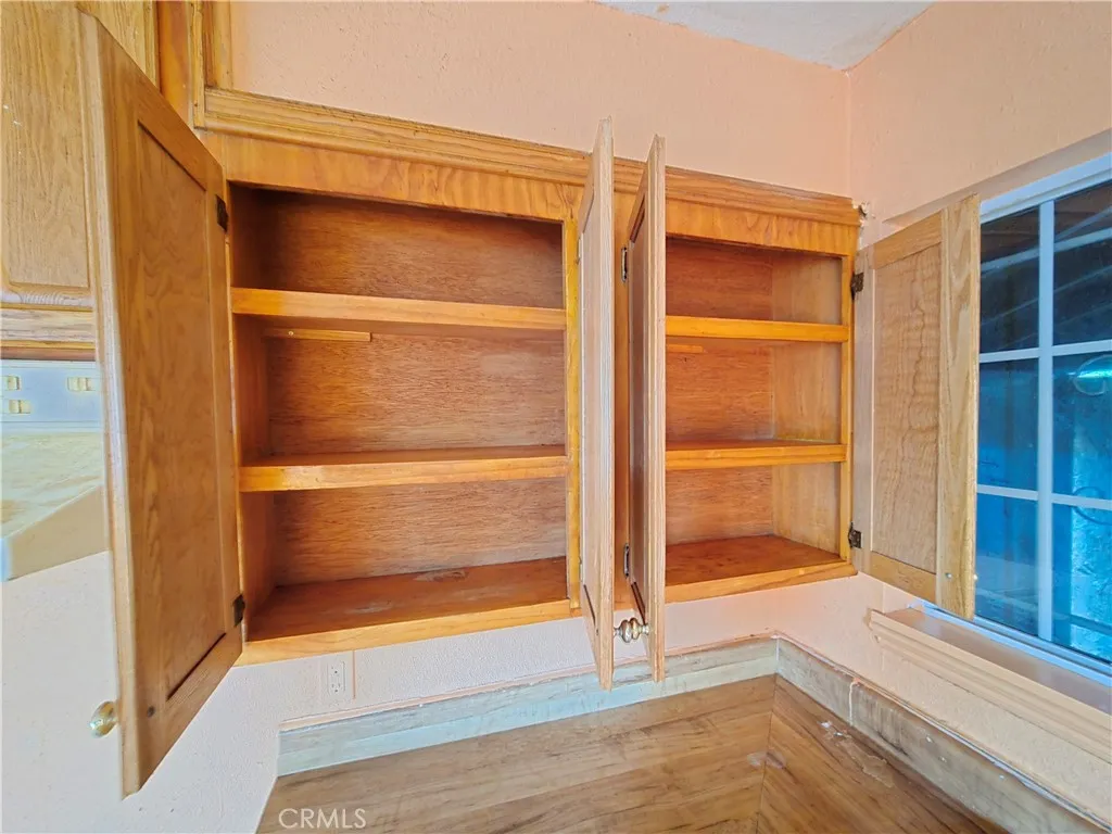 Additional image 18 of 2821 6th, Riverside, CA 92507