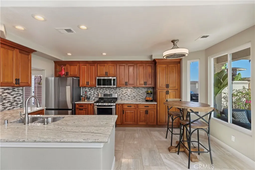 Additional image 88 of 17400 Sun Lake Terrace, Riverside, CA 92503