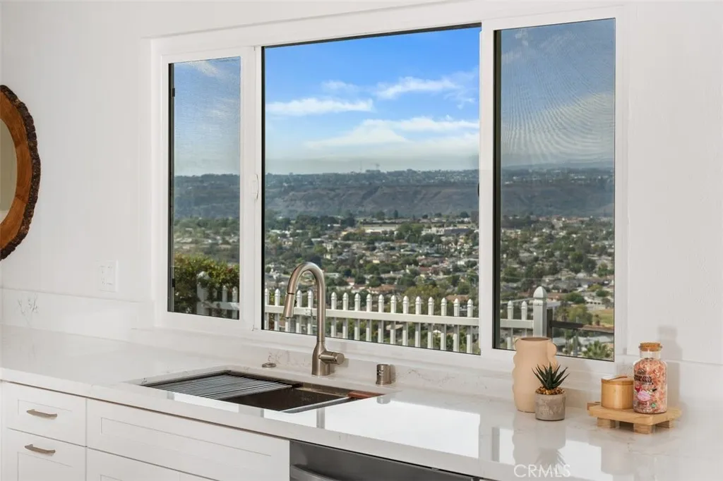 Additional image 9 of 6184 Camino Rico, San Diego, CA 92120