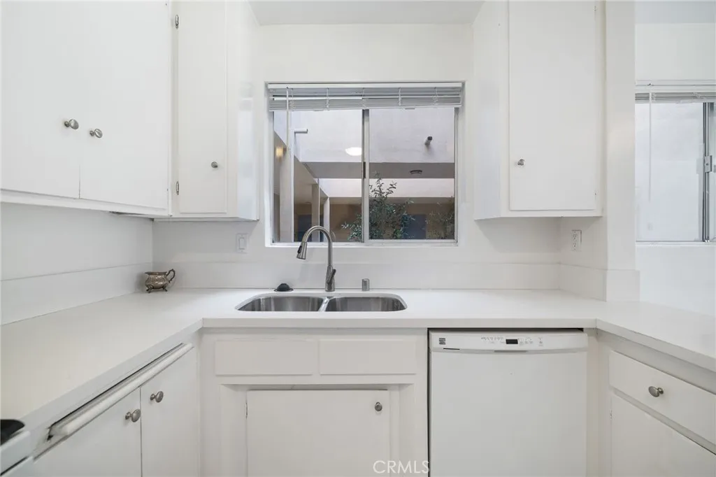 Additional image 9 of 1101 Lincoln Boulevard Unit 1A, Santa Monica, CA 90403