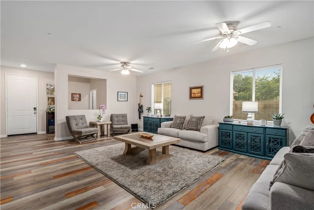 Additional image 15 of 42715 Raywood Dr, Lancaster, CA 93536