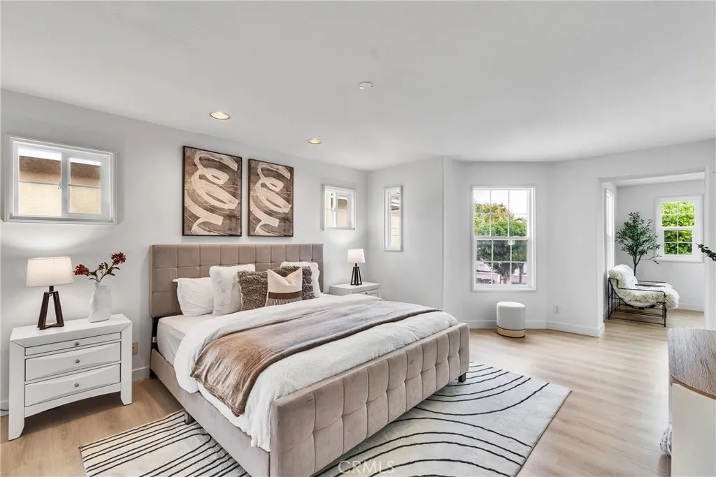 Additional image 10 of 57 Waterman, Irvine, CA 92602