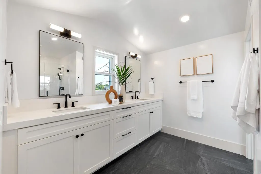 Additional image 61 of 320 Chinquapin Avenue, Carlsbad, CA 92008