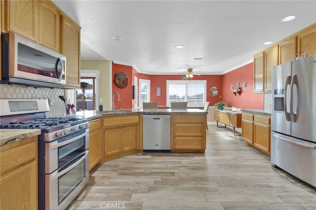 Additional image 75 of 18311 Owatonna Road, Apple Valley, CA 92307
