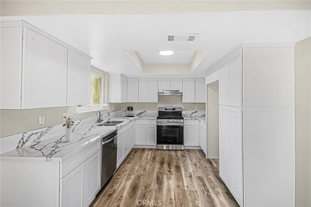 Additional image 31 of 16395 Allthorn St, Hesperia, CA 92345