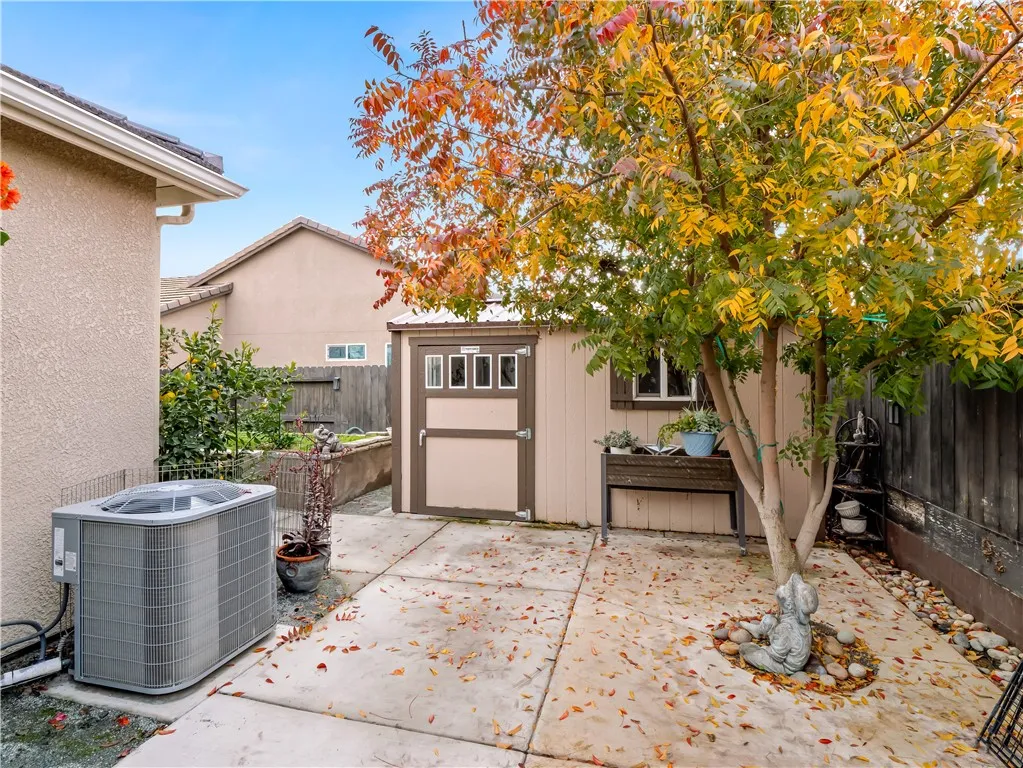 Additional image 84 of 425 Karen Ave, Kerman, CA 93630