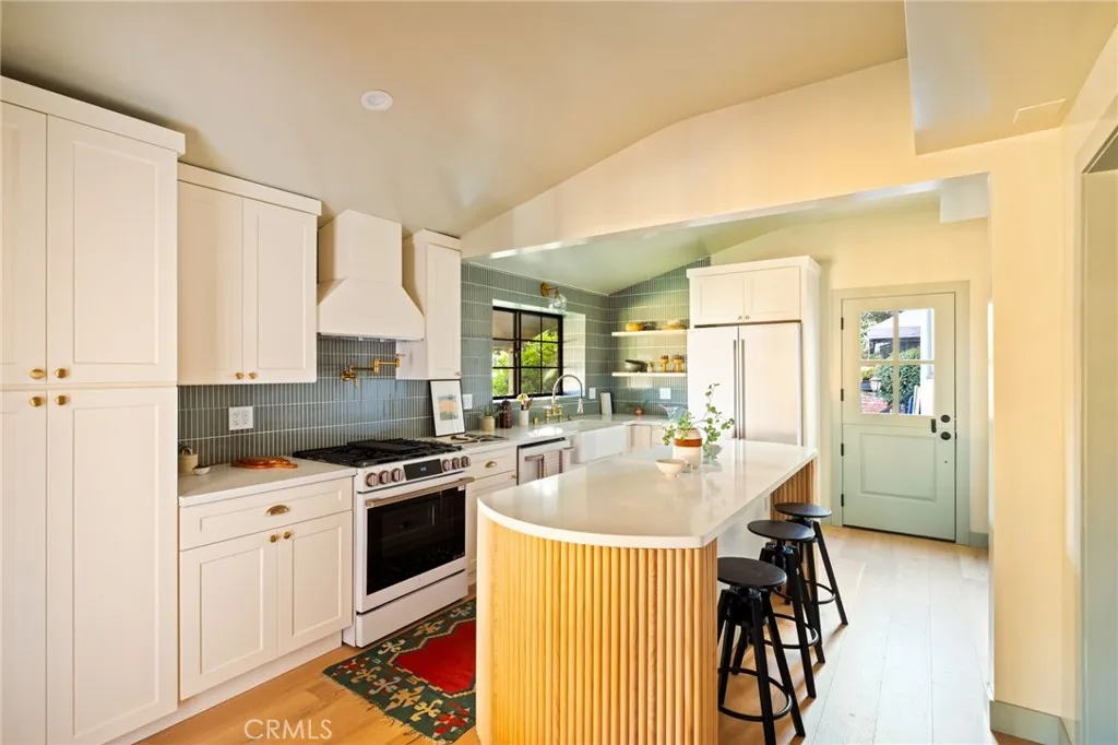 Additional image 15 of 1578 Morada Place, Altadena, CA 91001