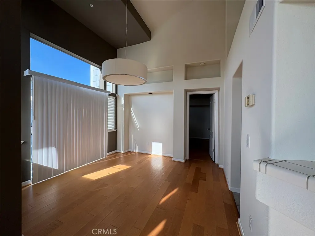 Additional image 9 of 549 Shoal Circle, Redwood City, CA 94065