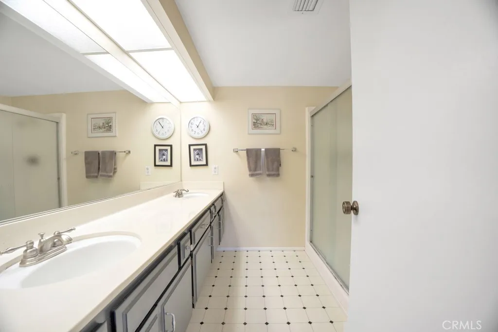 Additional image 58 of 19431 Sherman Way Unit 10, Reseda, CA 91335