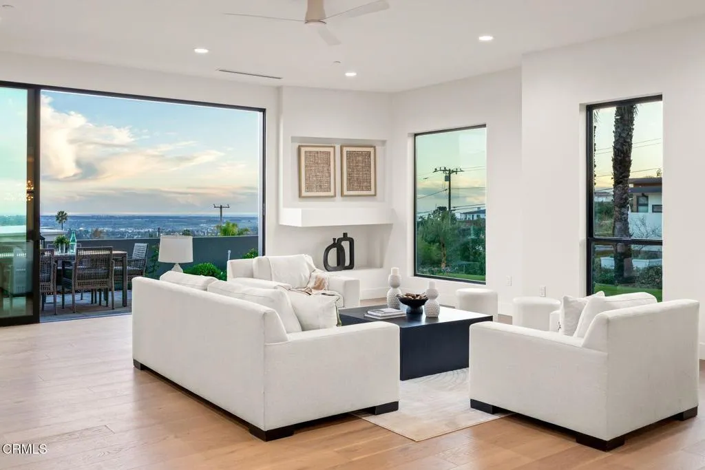 Additional image 5 of 890 Via Ondulando, Ventura, CA 93003