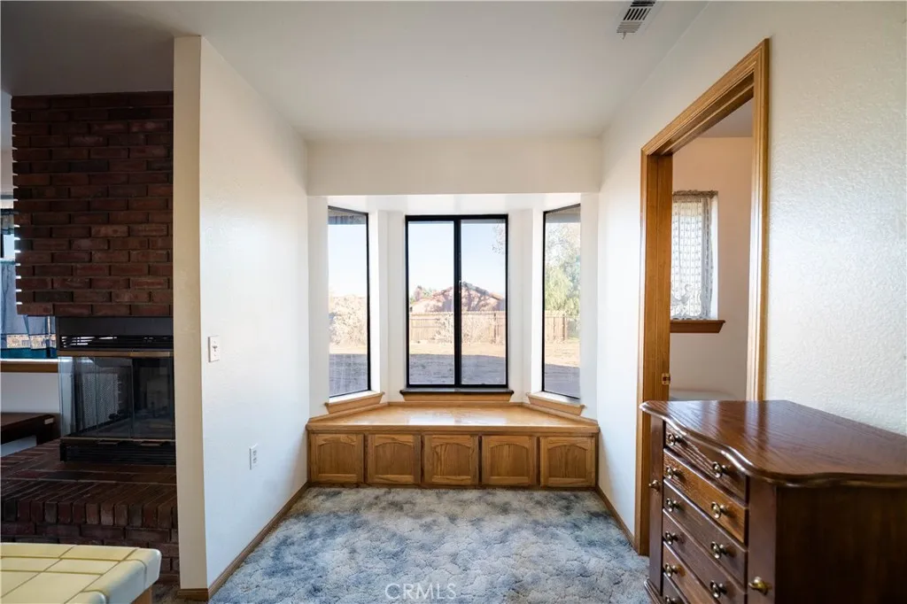 Additional image 19 of 14032 Tioga Street, Oak Hills, CA 92344