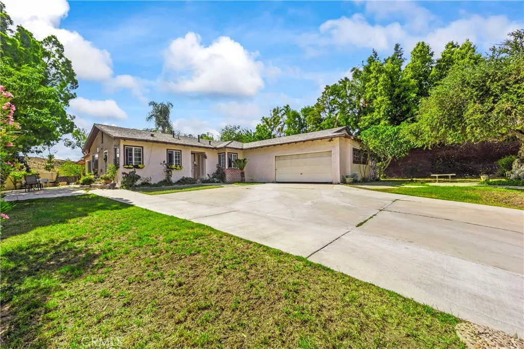 Additional image 32 of 822 Corona Ave, Corona, CA 92879