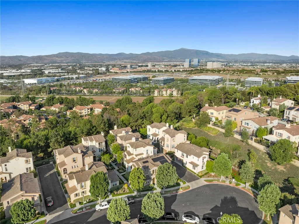 Additional image 118 of 345 Tall Oak, Irvine, CA 92603