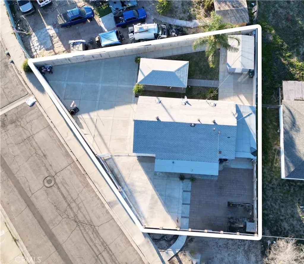 2312 Flores Street, San Bernardino, CA 92407