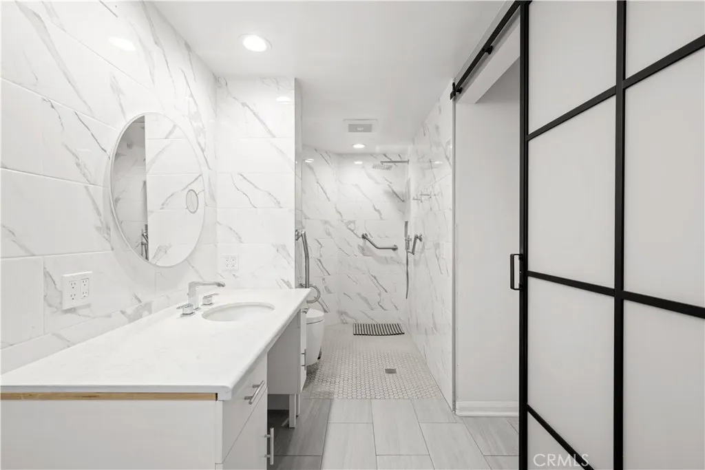 Additional image 47 of 1277 S Beverly Glen Boulevard Unit 405, Los Angeles, CA 90024