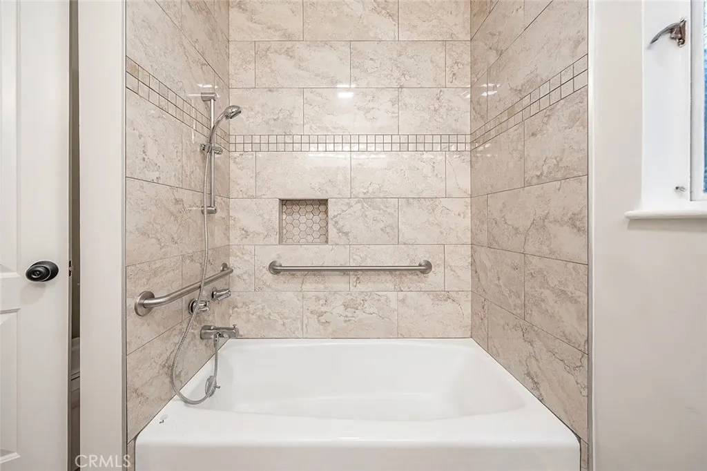 Additional image 72 of 2870 Albury Ave, Long Beach, CA 90815