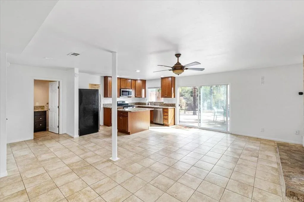 Additional image 74 of 451 E 10th Avenue, Escondido, CA 92025