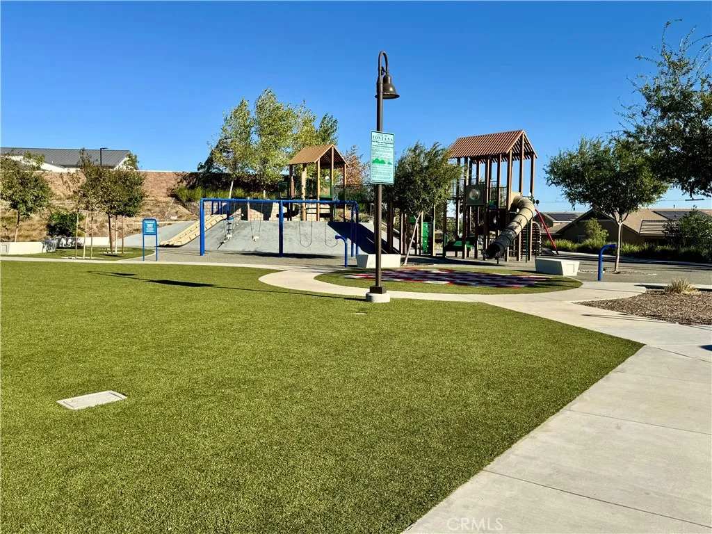 Property image for 16620 Wyndham Lane Unit 9, Fontana, CA 92336