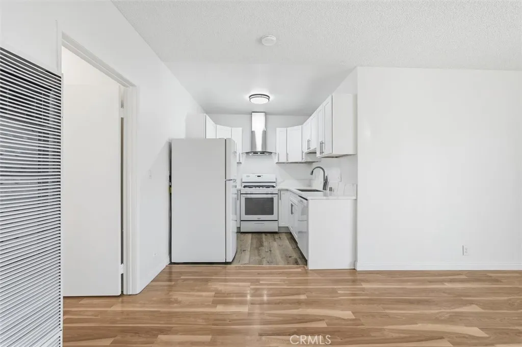 Additional image 36 of 1036 Magnolia Ave Unit 207, Gardena, CA 90247