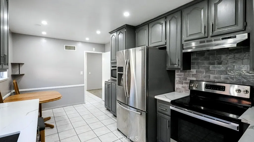 Additional image 3 of 10136 Montecito Plz, Garden Grove, CA 92840