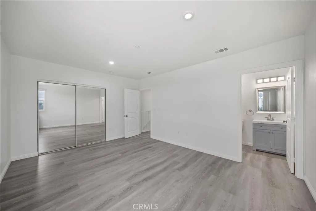 Additional image 31 of 6919 S Menlo, Los Angeles, CA 90044