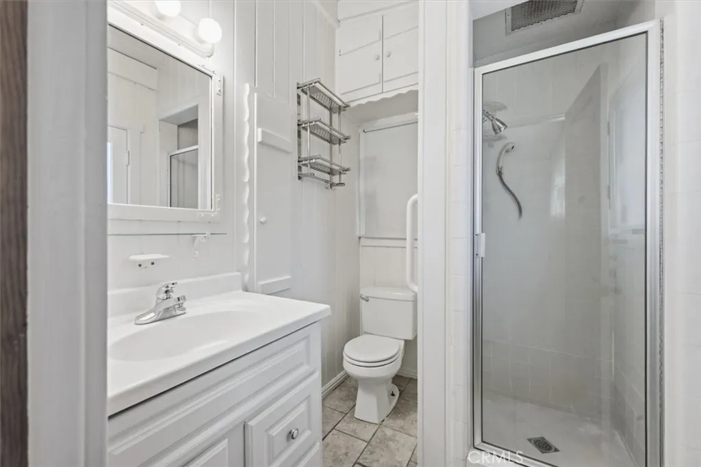 Additional image 40 of 22050 Independencia Street, Woodland Hills, CA 91364