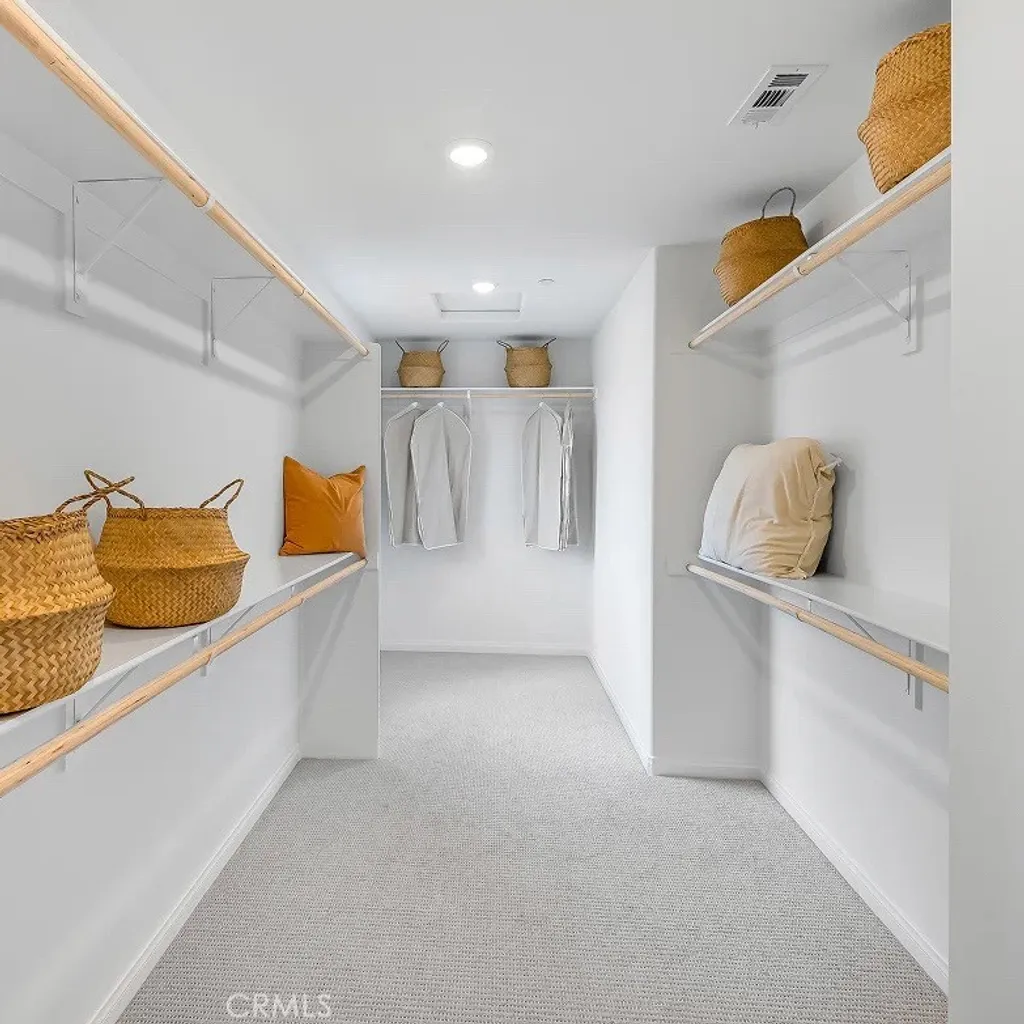 Additional image 14 of 1668 Phantom Lane, Rialto, CA 92376