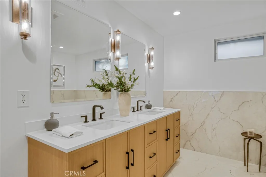 Additional image 22 of 22824 Sparrowdell Dr, Calabasas, CA 91302