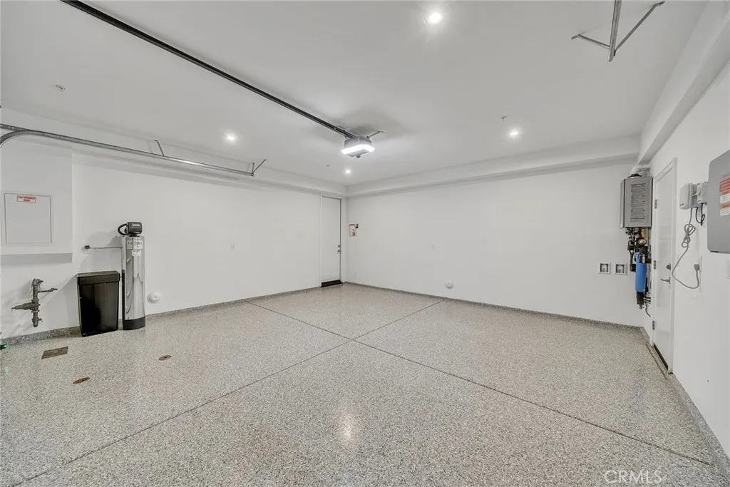 Additional image 31 of 100 Albero, Irvine, CA 92602