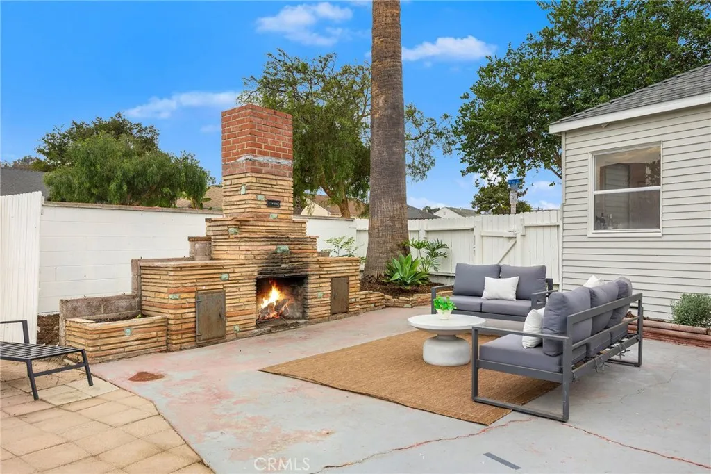 Additional image 29 of 3910 E De Ora Way, Long Beach, CA 90815