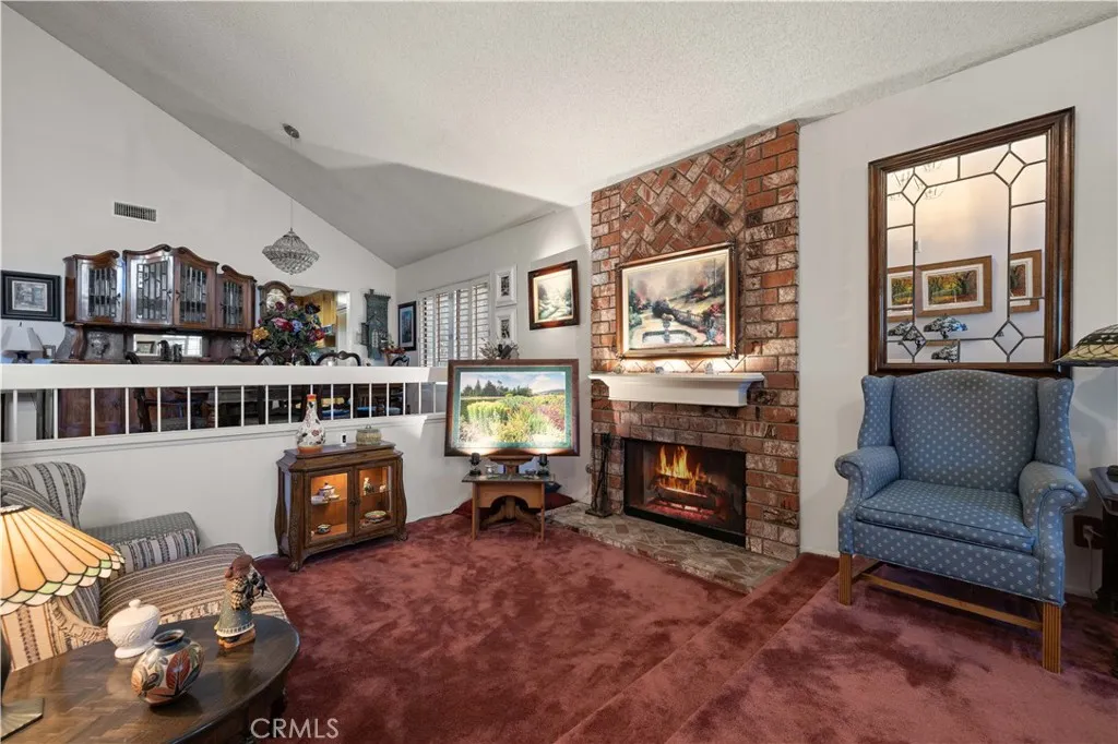 Additional image 4 of 24103 Clearbank Ln, Newhall, CA 91321