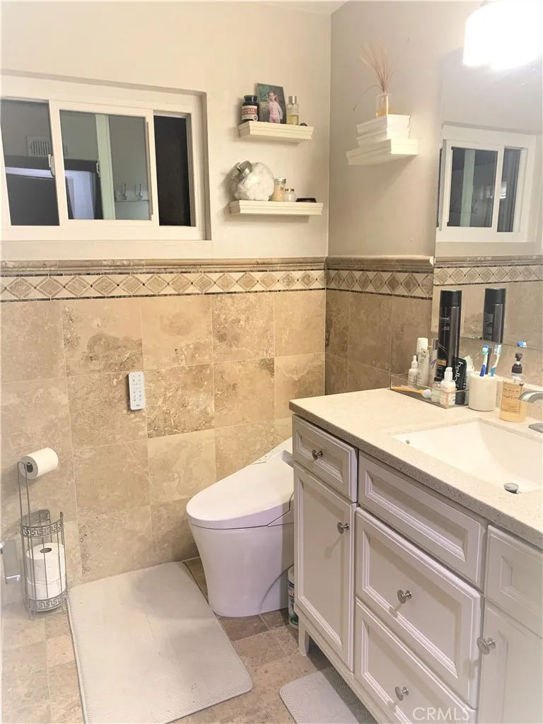 Additional image 43 of 2512 W Halfmoon Dr, Anaheim, CA 92804