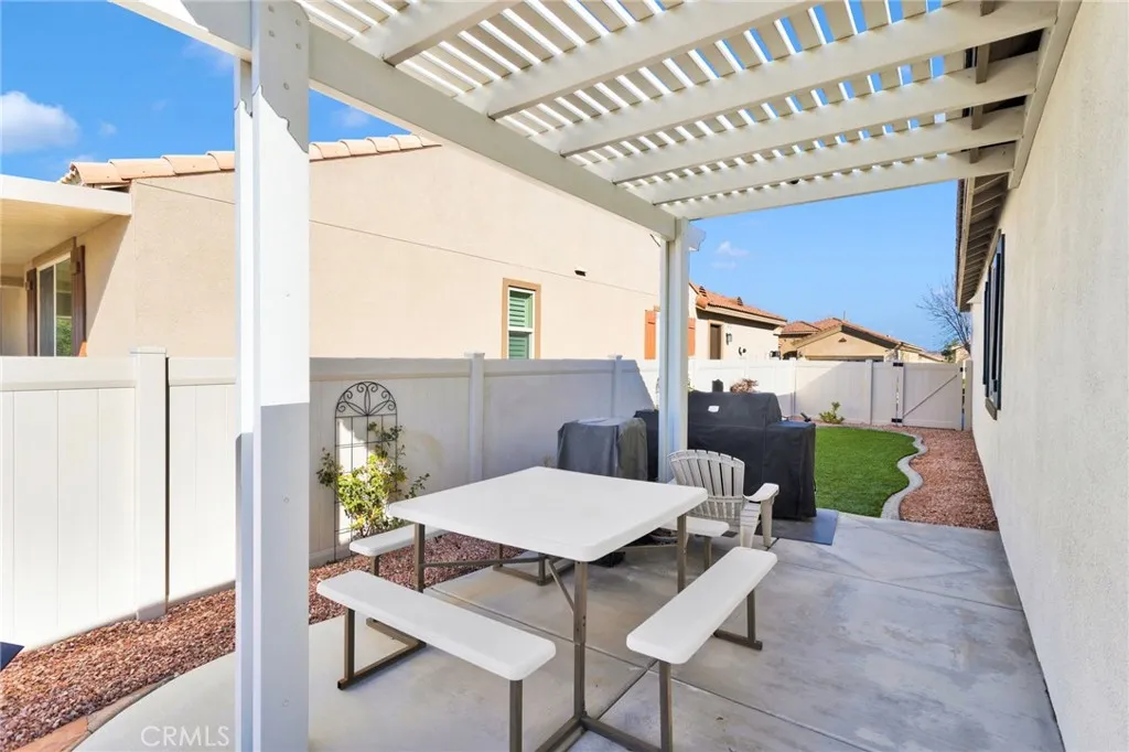 Additional image 91 of 10332 Darby Rd, Apple Valley, CA 92308