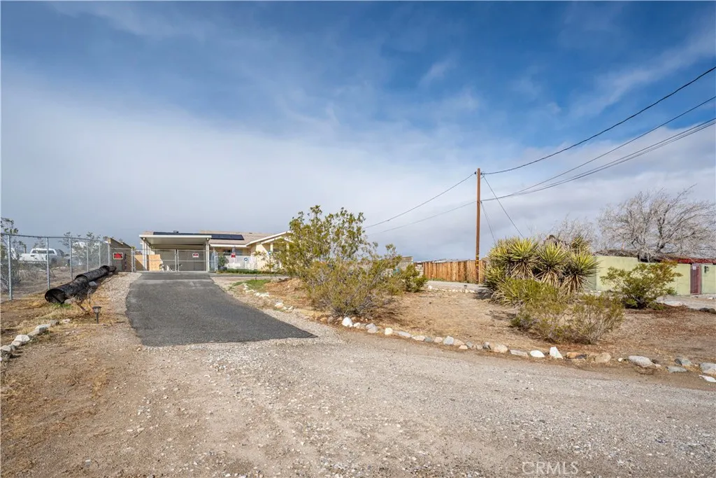 Additional image 40 of 9404 Mesa Rd, Lucerne Valley, CA 92356