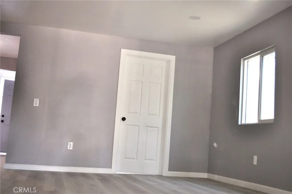 Additional image 13 of 1453 W 58th Pl, Los Angeles, CA 90047